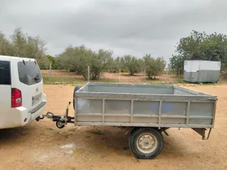 Remolque basculante para coche