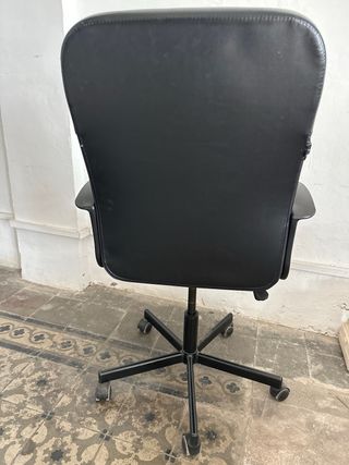 Silla de oficina Torkel negra