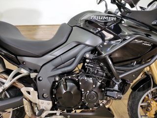 TRIUMPH TIGER 1050