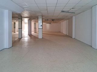 Local comercial en venta en Tavernes de la Valldigna