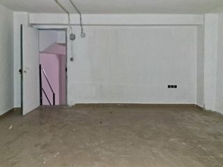 Local comercial en venta en Tavernes de la Valldigna