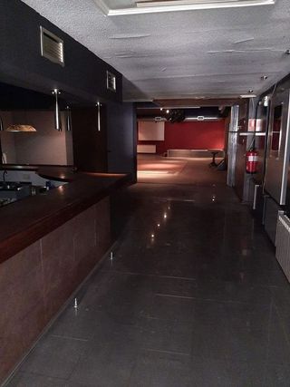 Local comercial en venta en Valdepeñas