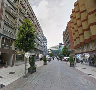 Local comercial en venta en Zona Teatro Campoamor en Oviedo