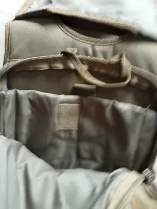 Mochila táctica beige