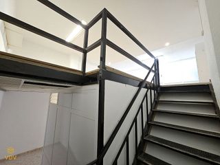 Local comercial en venta en Barañain