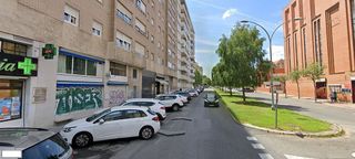 Local comercial en venta en Barañain