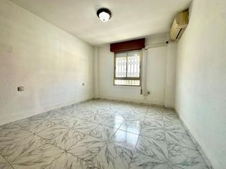 Piso en venta en Barrio Alto - San Félix - Oliveros - Altamira en Almería