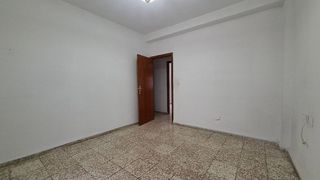 Piso en venta en Santa Rosa - Valdeolleros en Córdoba