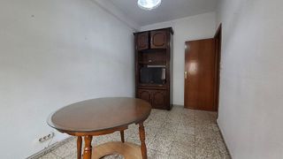 Piso en venta en Santa Rosa - Valdeolleros en Córdoba