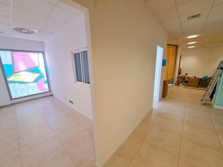 Local comercial en venta en Carcaixent
