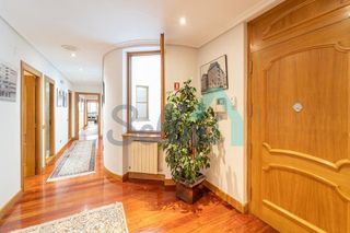 Piso en venta en Zona Teatro Campoamor en Oviedo