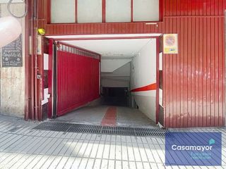 Garaje en venta en Mercado en Alicante