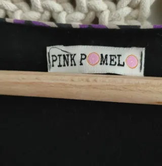 Blusa crop estampado geométrico multicolor