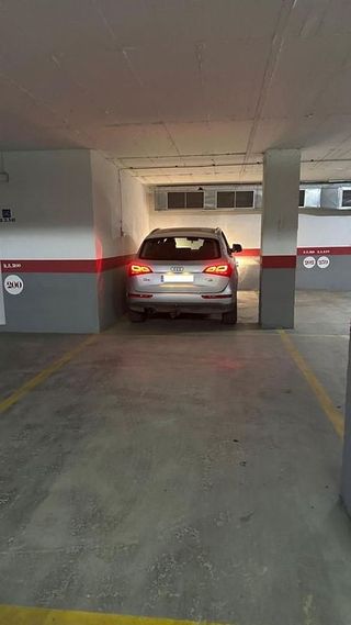 Garaje en venta en Torrequebrada en Benalmádena