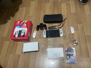 Nintendo Switch OLED Blanca + Accesorios