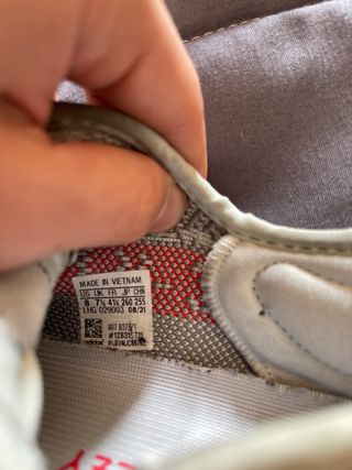 Adidas Yeezy 350 Boost V2