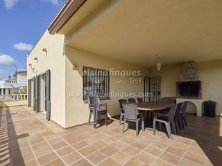 Chalet en venta en Urbanitzacions en Lloret de Mar