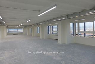 Edificio en alquiler en Sant Joan Despí