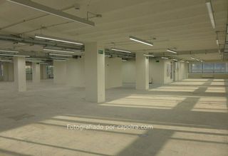 Edificio en alquiler en Sant Joan Despí