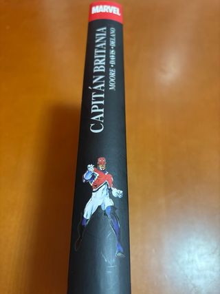 MH92 CAPITAN BRITANIA 01