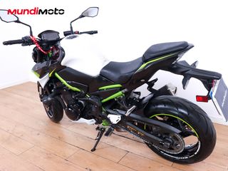 KAWASAKI Z 900