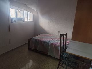 Piso en alquiler en Barrio de Zaidín en Granada