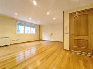 Piso en alquiler en Ensanche - Sar en Santiago de Compostela