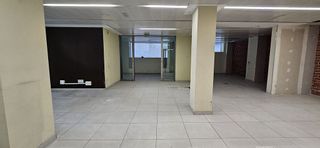 Local comercial en alquiler en La Constitución - Canaleta en Mislata