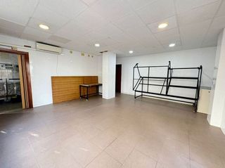 Local comercial en alquiler en Andújar