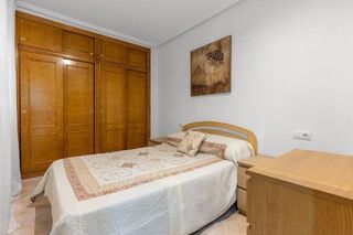 Piso en alquiler en Centro en Torrevieja