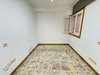 Oficina en alquiler en Plaza España - Villa Pilar - Reyes Católicos - Vadillos en Burgos