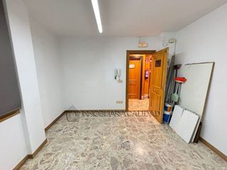 Oficina en alquiler en Plaza España - Villa Pilar - Reyes Católicos - Vadillos en Burgos