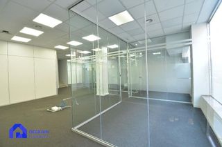 Local comercial en alquiler en Milán - Pumarín - Teatinos en Oviedo