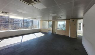 Oficina en alquiler en Castillejos en Madrid