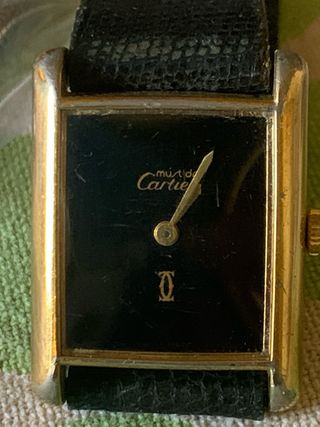 Reloj Seiko Quartz Dorado y Gris. Reloj Ken & Owen