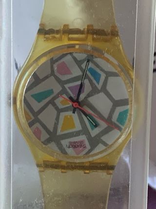 Reloj Seiko Quartz Dorado y Gris. Reloj Ken & Owen