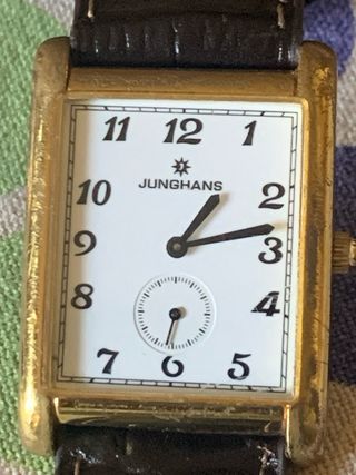 Reloj Seiko Quartz Dorado y Gris. Reloj Ken & Owen