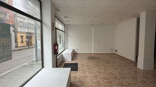 Local comercial en alquiler en El Llano en Gijón