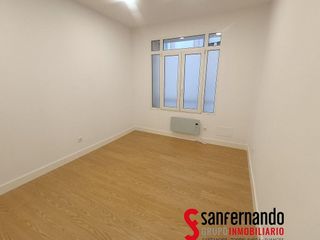Piso en alquiler en Numancia - San Fernando en Santander