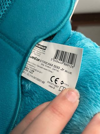 Casco de esquí infantil blanco y azul