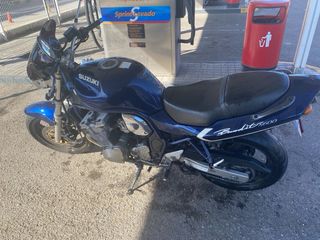 Suzuki Bandit 600 Naked, con 73400kms buen estado