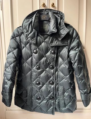 Plumífero azul metalizado