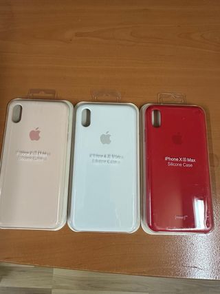 Custodie in silicone per iPhone XS Max di Apple