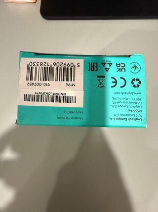 Ratón Logitech M196 Gris