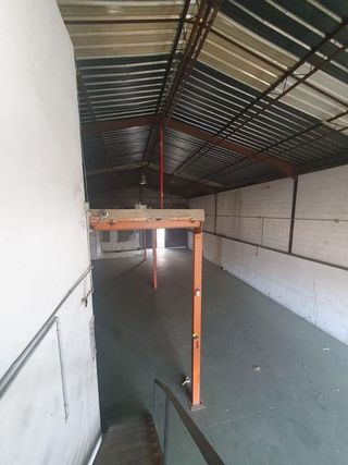 Nave industrial en venta en Torreblanca en Sevilla