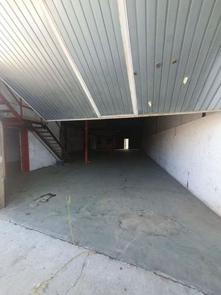 Nave industrial en venta en Torreblanca en Sevilla