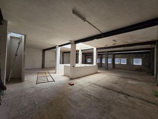 Edificio en venta en Centro en Santa Pola