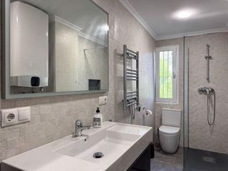 Piso en venta en Zona el Higuerón en Benalmádena