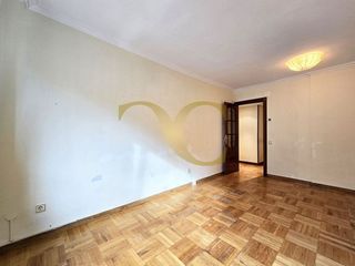 Piso en venta en Centro en Gijón