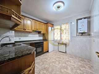 Piso en venta en Centro en Gijón